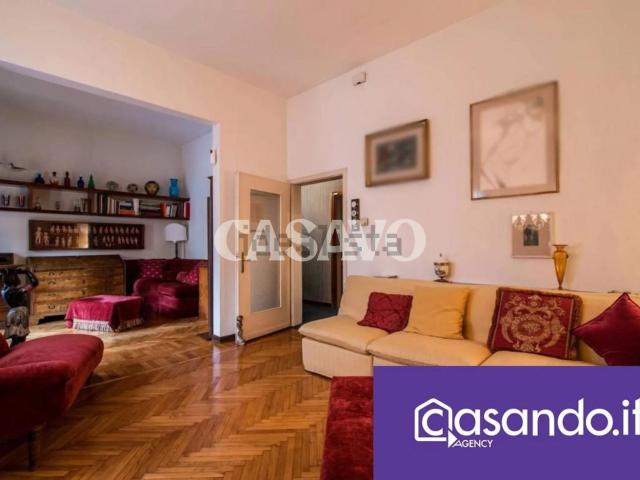 Case e ville in vendita di 600 m² in Via Piave, 140