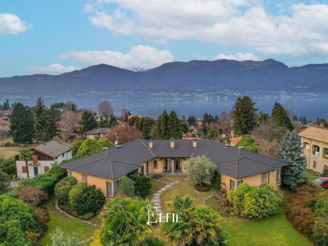 Case e ville in vendita di 600 m² in Via Privata Altipiano, 2