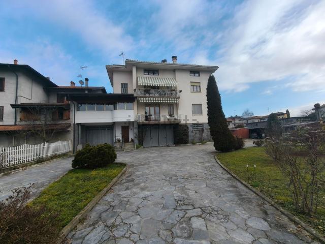 Case e ville in vendita di 600 m² in Via Repubblica