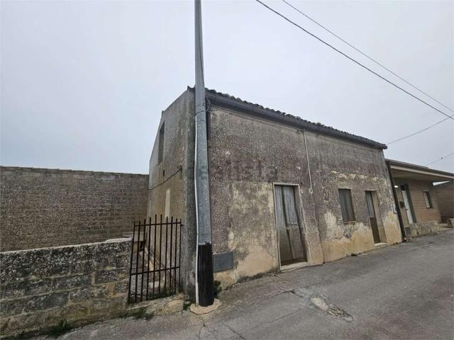 Case e ville in vendita di 60 m² in Strada Provinciale 24