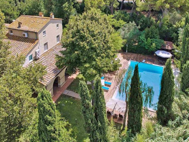 Case e ville in vendita di 625 m² in Strada Provinciale 152, 152