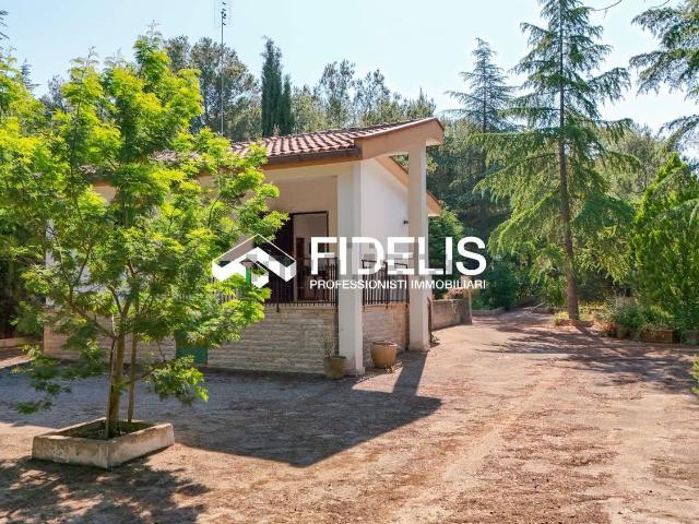 Case e ville in vendita di 62 m² in Viale dei Colli Sereni