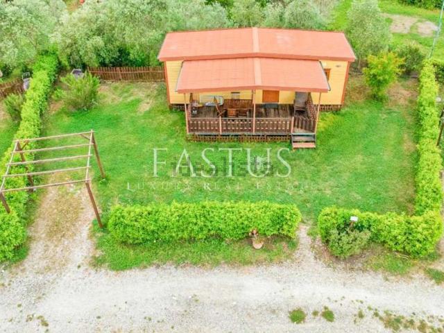 Case e ville in vendita di 630 m² in Via Vicinale dei Poggiali