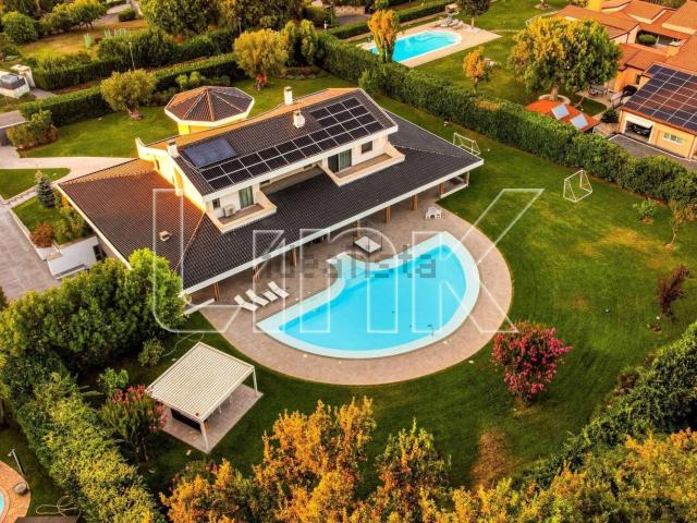 Case e ville in vendita di 635 m² in Largo Olgiata