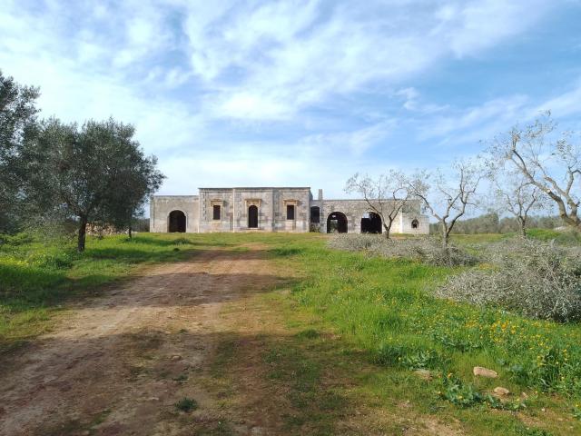 Case e ville in vendita di 640 m² in Contrada Colacavallo