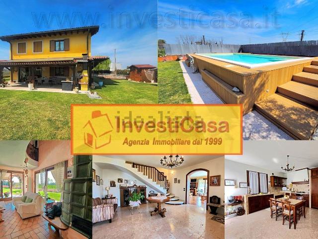 Case e ville in vendita di 646 m²