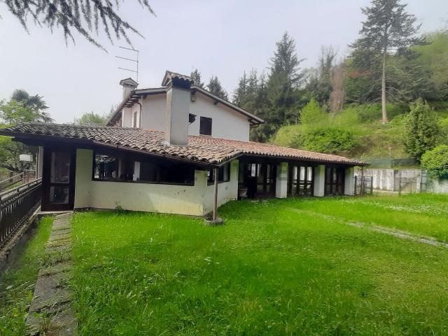 Case e ville in vendita di 650 m² in Via San Marcuola