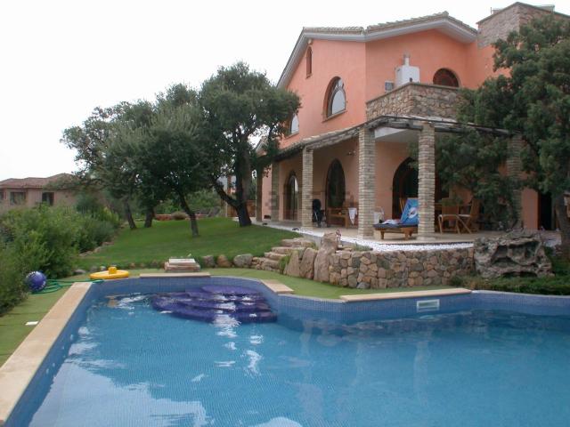 Case e ville in vendita di 650 m² in Strada 63, 3