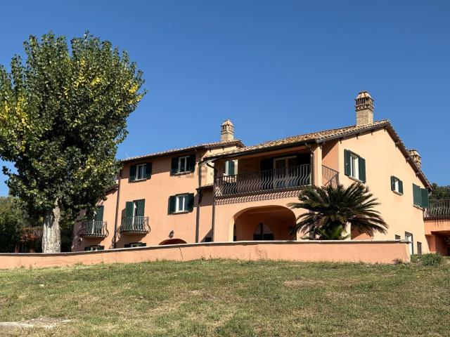 Case e ville in vendita di 650 m² in Strada di Palmetta