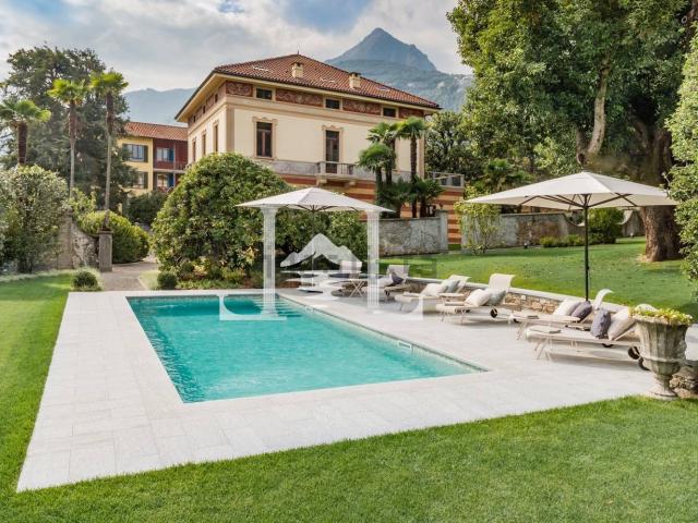 Case e ville in vendita di 660 m²