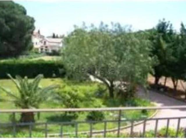 Case e ville in vendita di 678 m² in Via Giordano Bruno