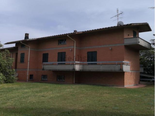 Case e ville in vendita di 679 m² in Strada Provinciale26