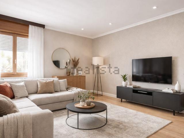 Case e ville in vendita di 687 m²