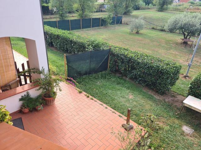 Case e ville in vendita di 688 m² in Via Don Emilio Angeli