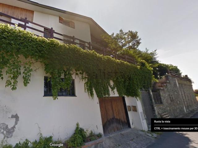 Case e ville in vendita di 700 m²