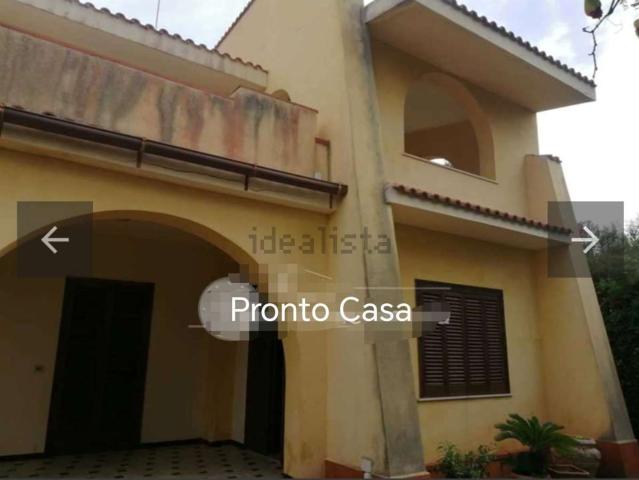 Case e ville in vendita di 700 m²