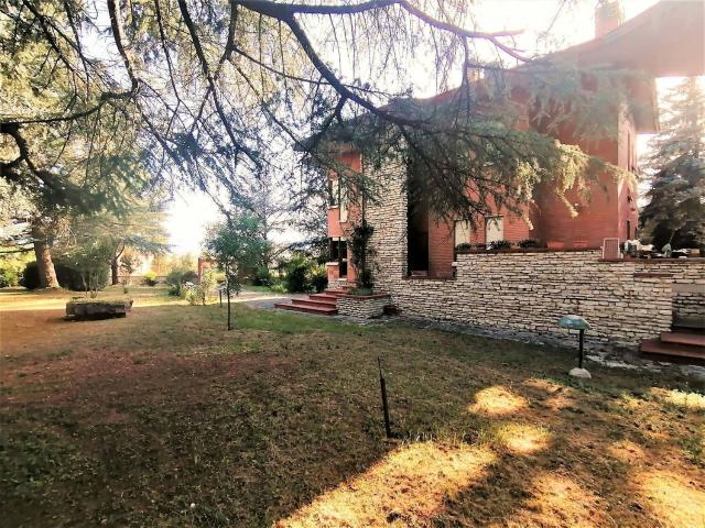 Case e ville in vendita di 700 m² in Via Vepre
