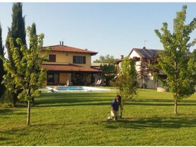 Case e ville in vendita di 700 m² in Strada Alessandria, 13