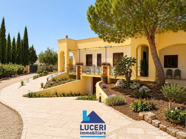 Case e ville in vendita di 700 m² in Strada Vicinale Crocefisso San Salvatore