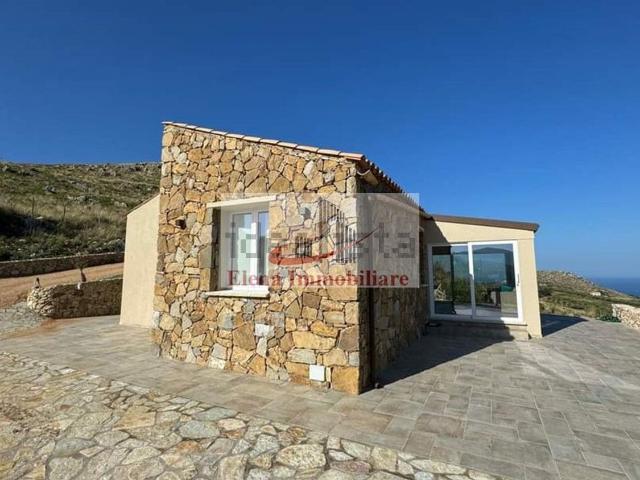 Case e ville in vendita di 70 m² in Contrada Sarmuci