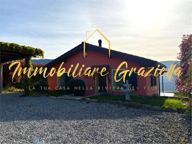 Case e ville in vendita di 70 m² in Strada Maciurina, 24