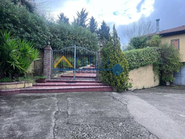 Case e ville in vendita di 70 m² in Via Aldo Coviello