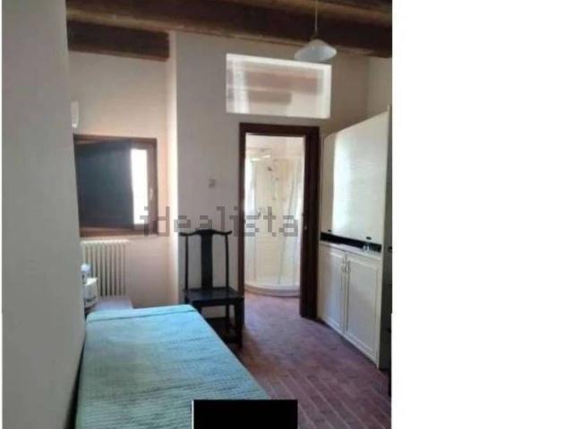 Case e ville in vendita di 70 m² in Via Regina Elena, 53