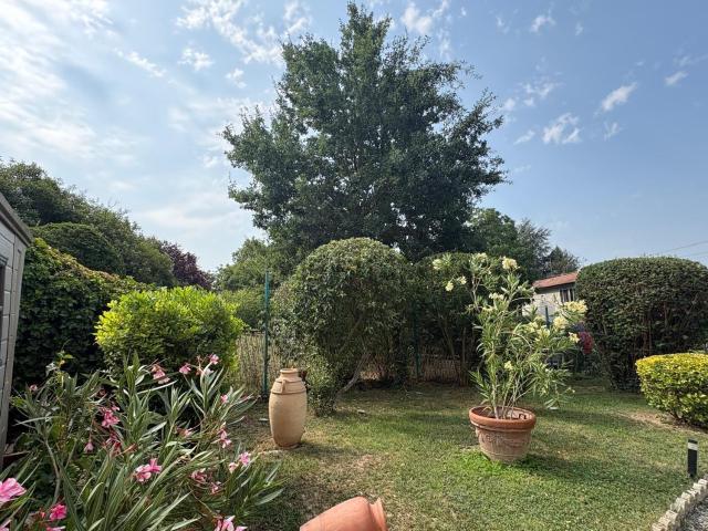Case e ville in vendita di 715 m² in Via Peirino, 12
