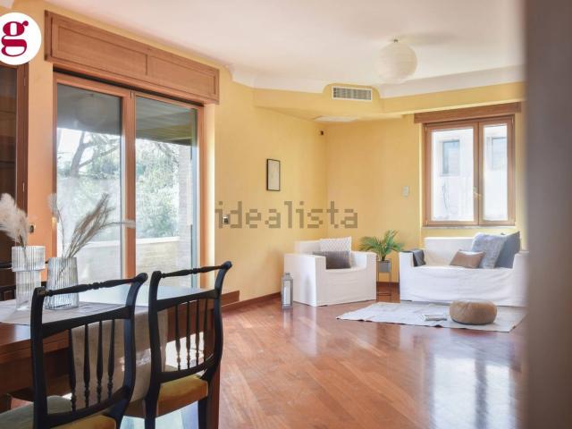Case e ville in vendita di 718 m² in Via Silvio Pellico, 5