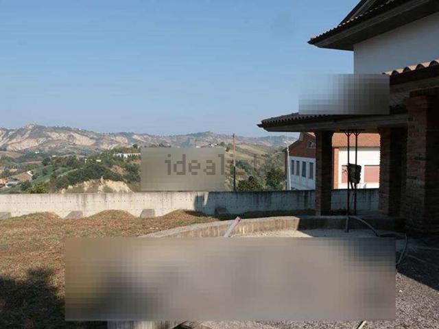 Case e ville in vendita di 719 m² in Via Risorgimento