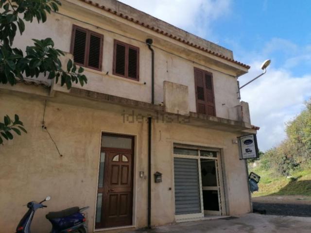 Case e ville in vendita di 72 m² in Vicolo Savarino
