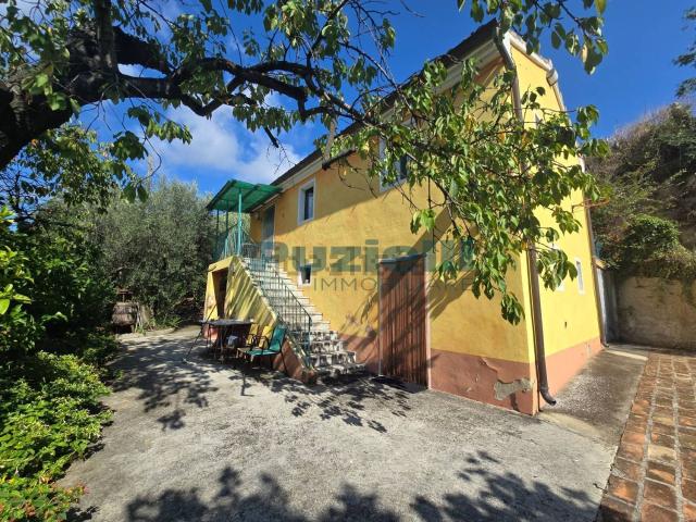 Case e ville in vendita di 77 m² in Contrada Marina