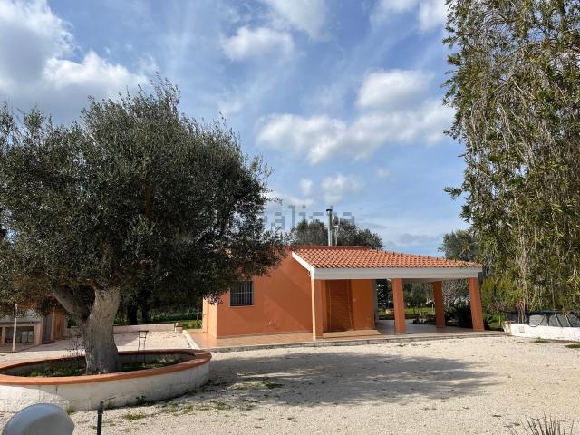 Case e ville in vendita di 77 m² in Contrada Parco Monsignore