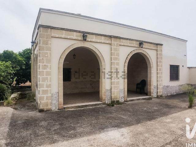 Case e ville in vendita di 77 m² in Via Piave