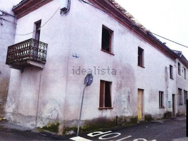 Case e ville in vendita di 740 m² in Via Bolla Cunietti, 1