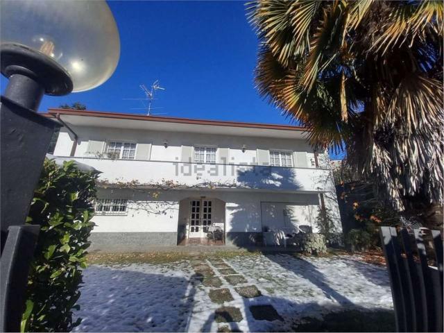 Case e ville in vendita di 744 m² in Via Prebone