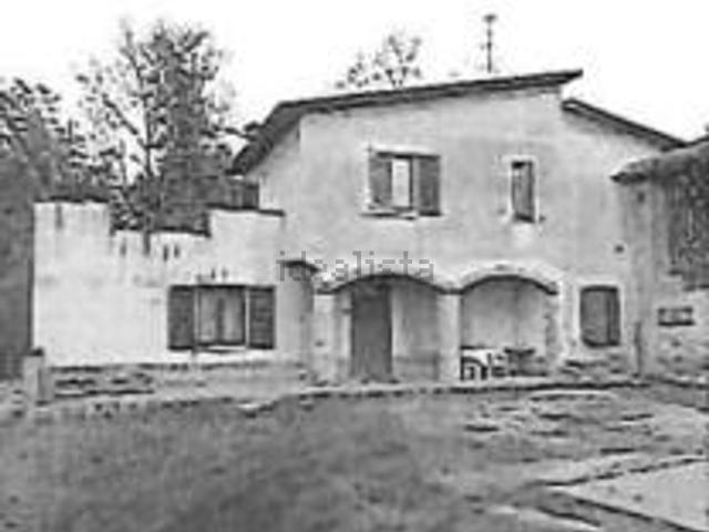 Case e ville in vendita di 746 m² in Via San Francesco D&apos Assisi, 11