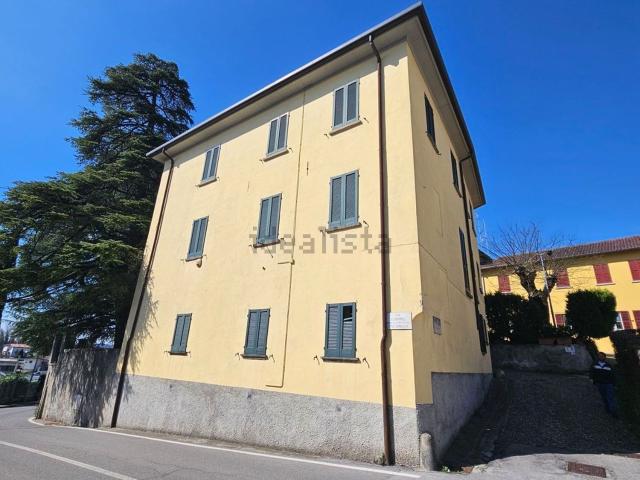 Case e ville in vendita di 749 m² in Via San Francesco, 3