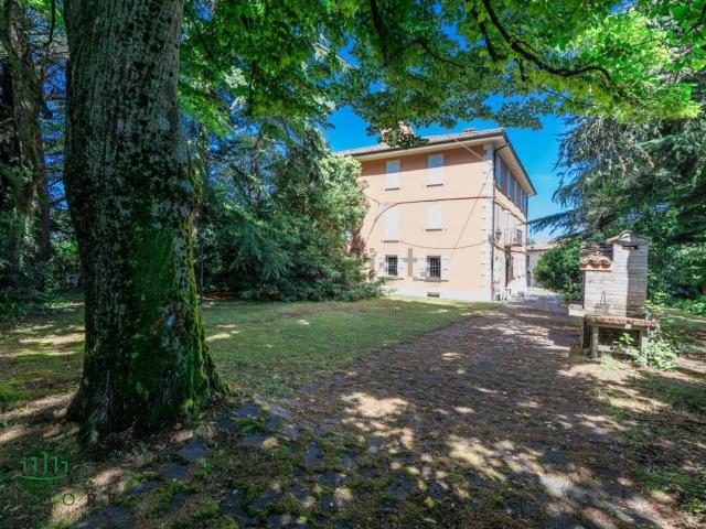 Case e ville in vendita di 750 m² in Via Lagune