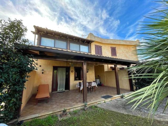 Case e ville in vendita di 75 m² in Contrada Pistavecchia, 203