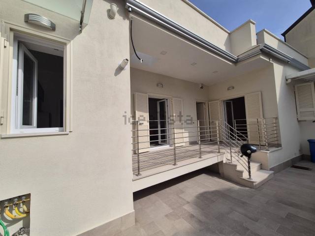 Case e ville in vendita di 75 m² in Via Salvatore di Giacomo