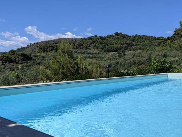 Case e ville in vendita di 75 m²