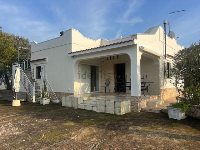 Case e ville in vendita di 83 m² in Via Pola