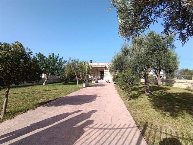 Case e ville in vendita di 83 m²