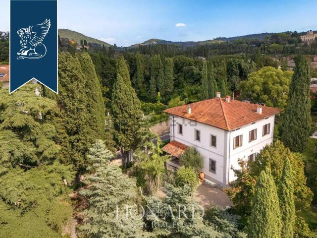 Case e ville in vendita di 800 m²