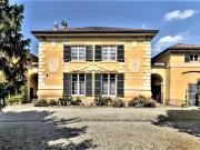 Case e ville in vendita di 800 m² in Viale Kennedy