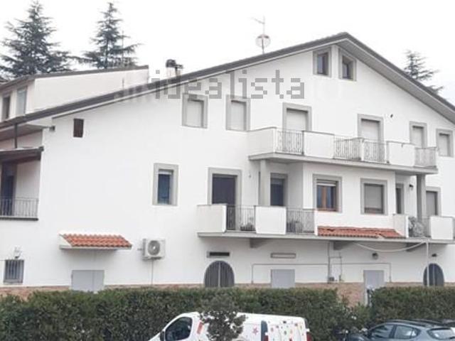 Case e ville in vendita di 800 m² in Strada Provinciale 52 Nolfese
