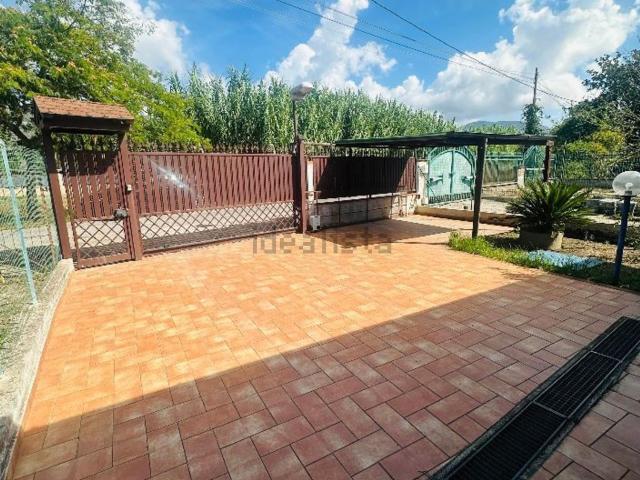 Case e ville in vendita di 80 m² in Strada Lungo Canale