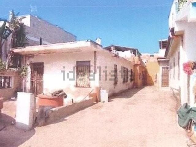 Case e ville in vendita di 80 m² in Strada Senza Nome