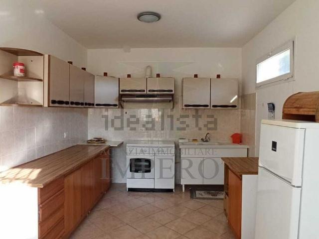 Case e ville in vendita di 80 m² in Via G. Ughetto, 26